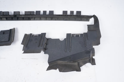 10-13 Mercedes E350 E550 W207 Air Guide Plate Baffle Trim A2075050530 OEM