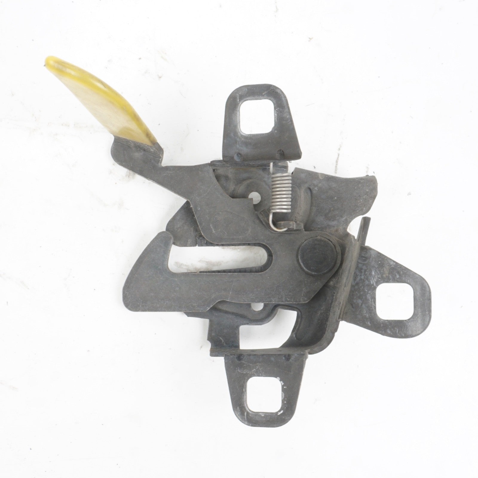 2014 - 2020 Maserati Ghibli Front Center Bonnet Hood Lock Latch Actuator OEM