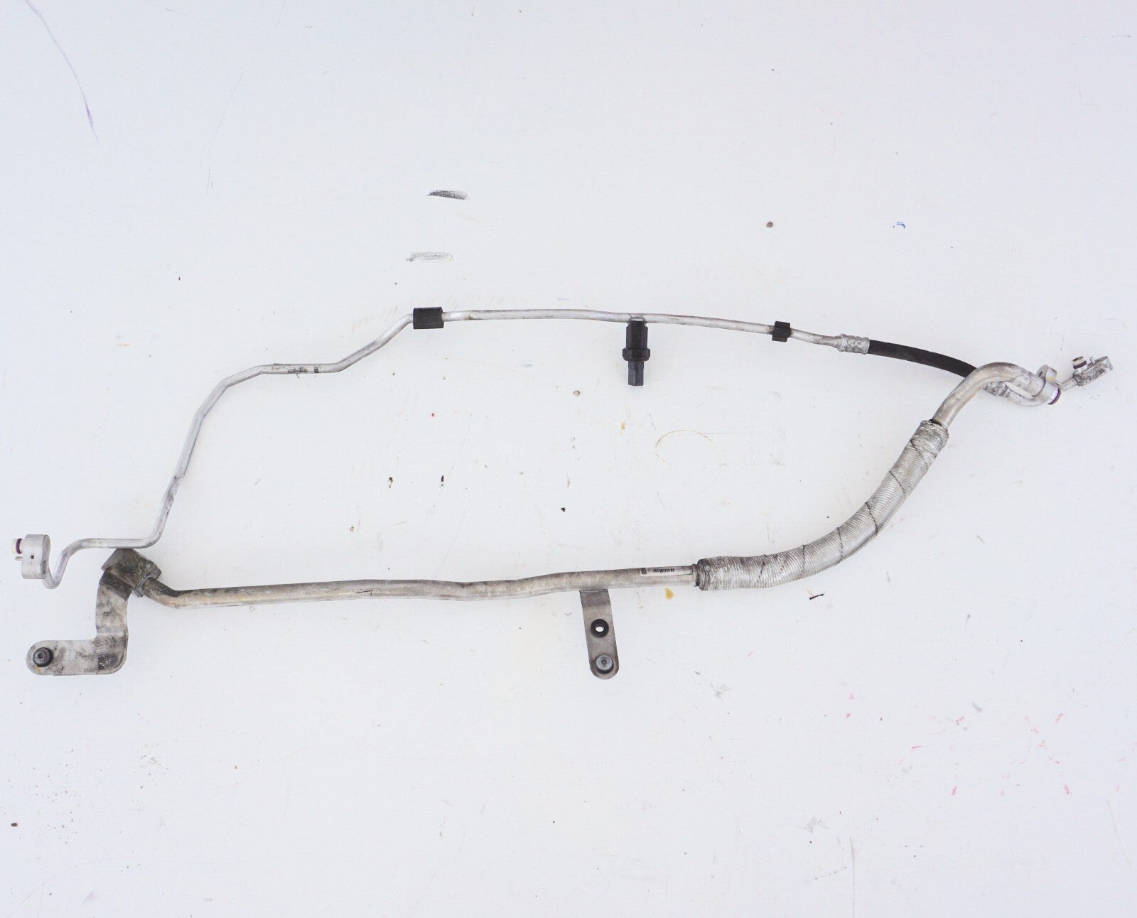 2012 - 2018 BMW 650i A/C AC AIR CONDITION HOSE PIPE LINE  OEM
