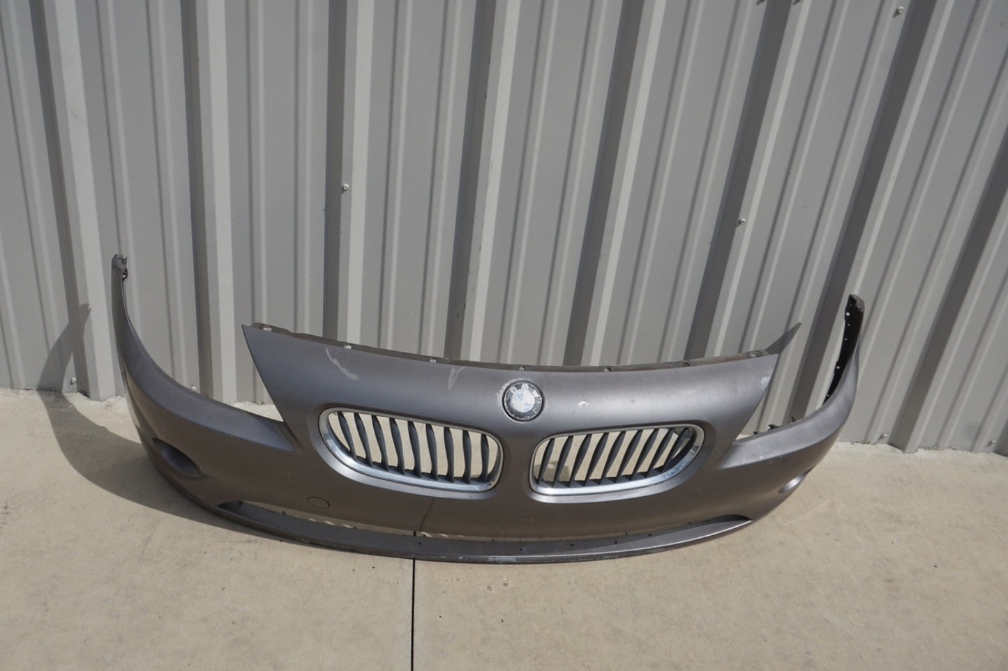 2003 - 2005 BMW E85 Z4 Front Bumper Cover Assembly 51117188347 OEM