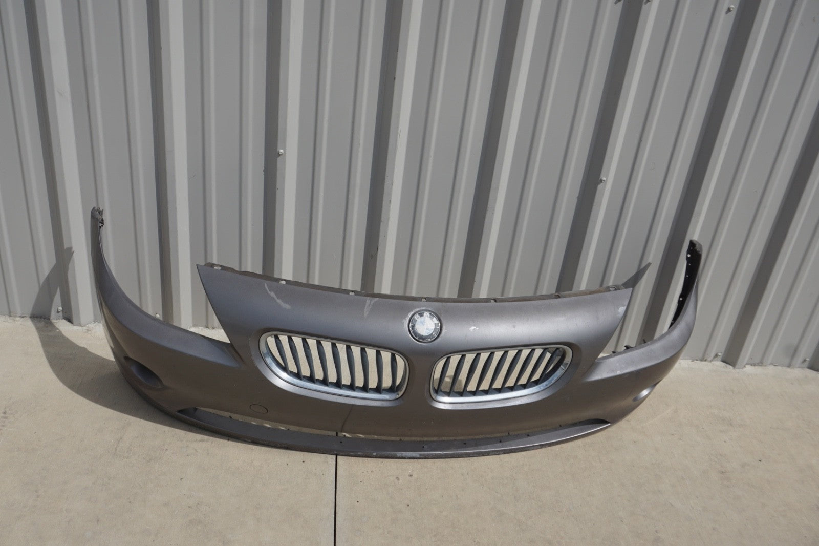 2003 - 2005 BMW E85 Z4 Front Bumper Cover Assembly 51117188347 OEM