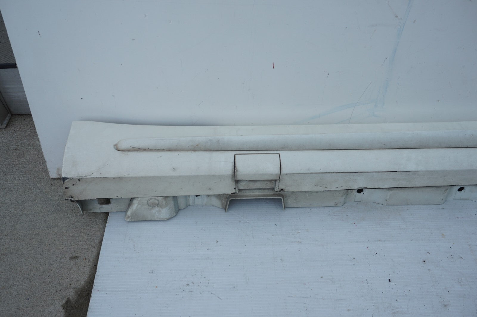 14 - 17 Mercedes S550 W222 Left Driver Side Rocker Panel Skirt Molding OEM