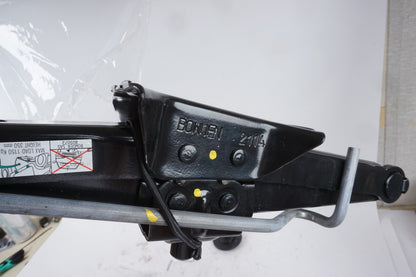 2014 -2019 MASERATI GHIBLI EMERGENCY SPARE TIRE TOOLS JACK OEM
