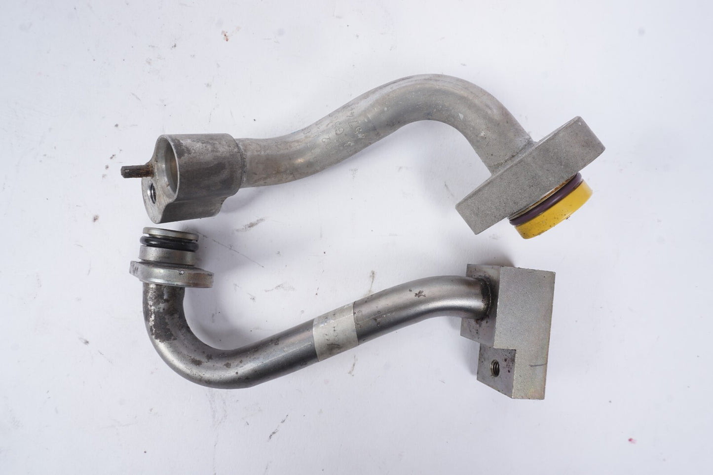2006 - 2010  BMW 650i E63 E64 Ac Hose Line Pipe 2Pcs  OEM