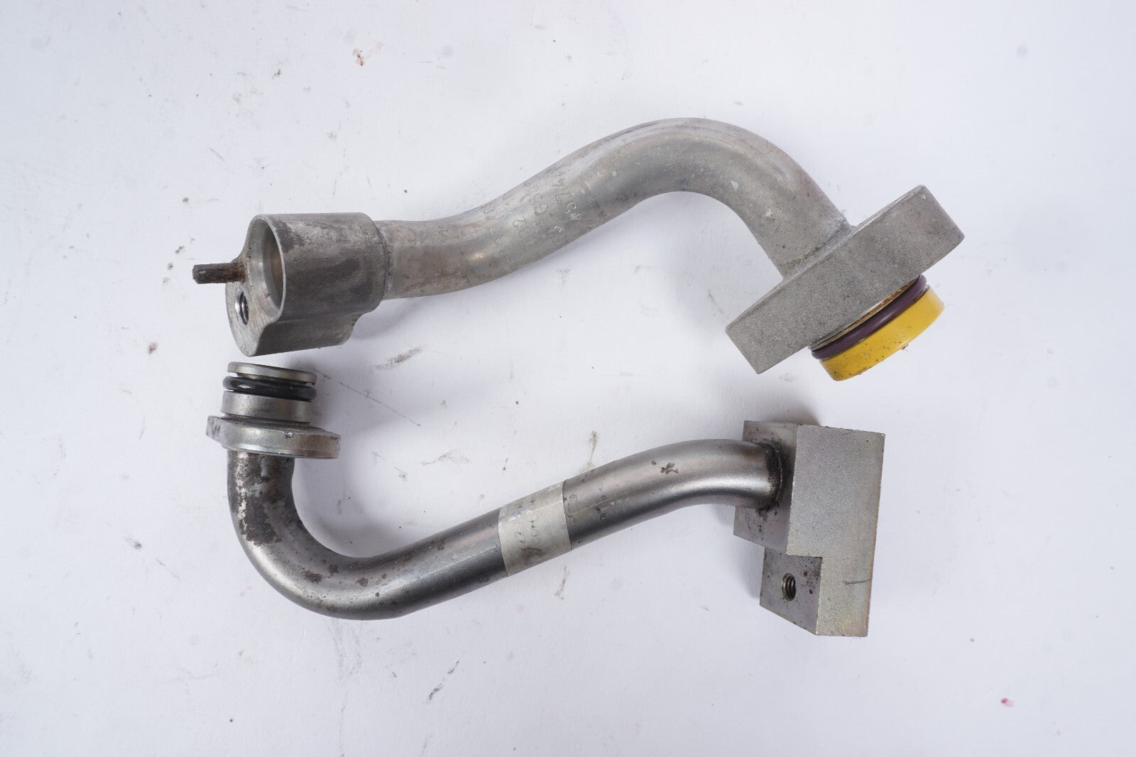 2006 - 2010  BMW 650i E63 E64 Ac Hose Line Pipe 2Pcs  OEM