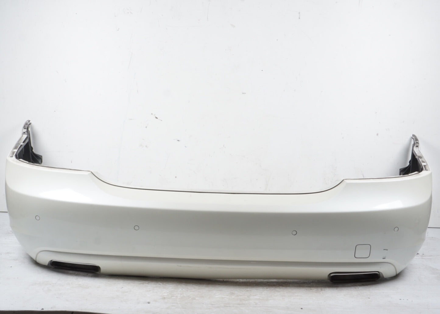 10-13 Mercedes W221 S550 S400 Base Rear Bumper Cover Assembly OEM
