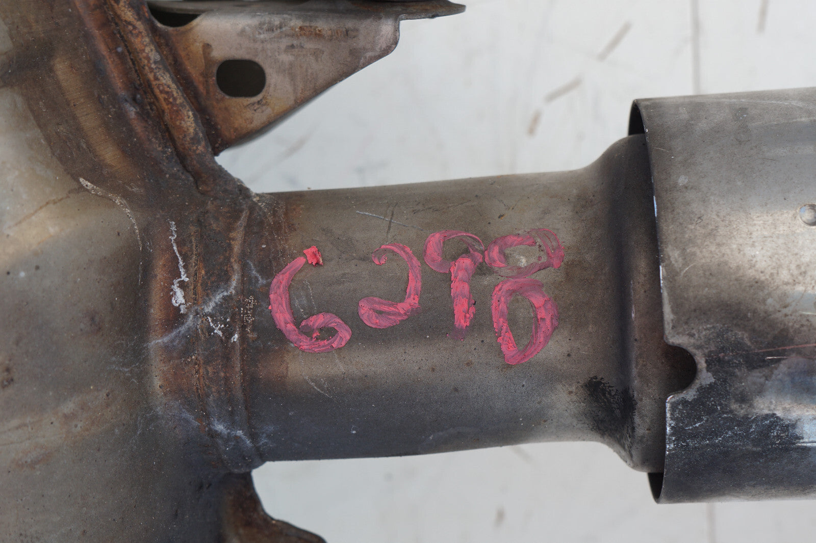 2012 - 2014 AUDI A7 3.0L EXHAUST MUFLER LEFT DRIVER SIDE  OEM