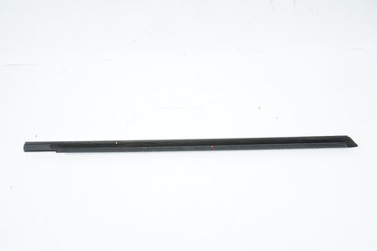 14 - 17 MASERATI QUATTROPORTE FRON LEFT DRIVER SIDE DOOR WINDOW BELT MOLDING OEM