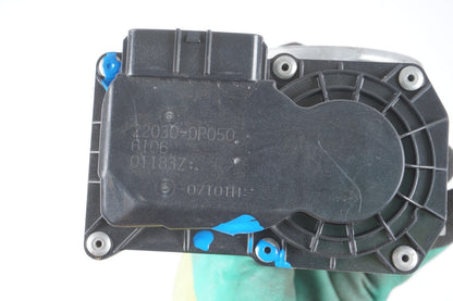2014 - 2016 Toyota Highlander 3.5l Throttle Body 22030-0P050 OEM