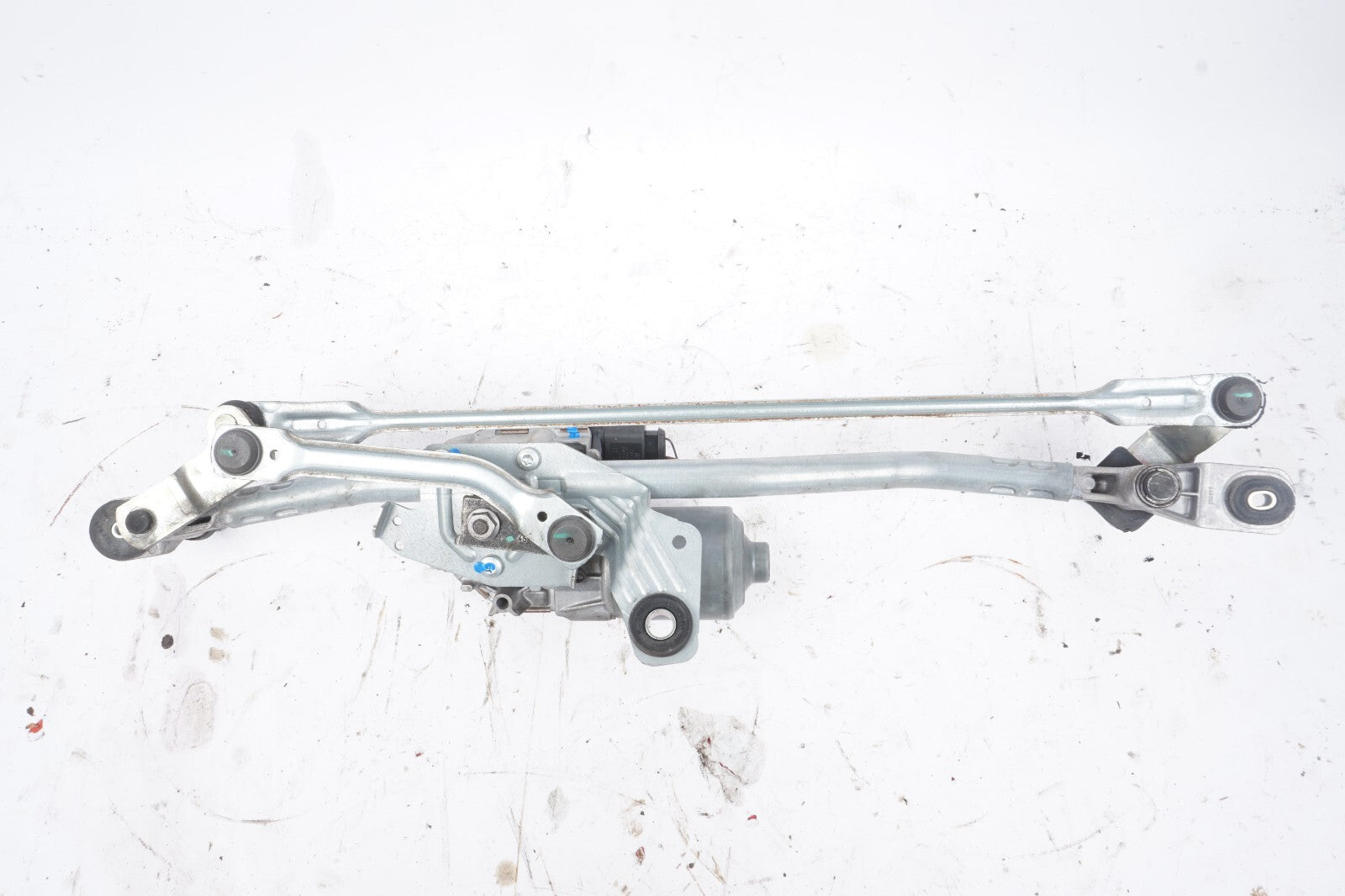2012 - 2017 Audi A7 Windshield Wiper Motor & Linkage Transmission OEM