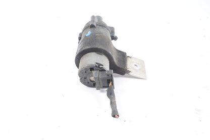 03-06 Mercedes SL500 Auxiliary Water Pump 0018353564  OEM