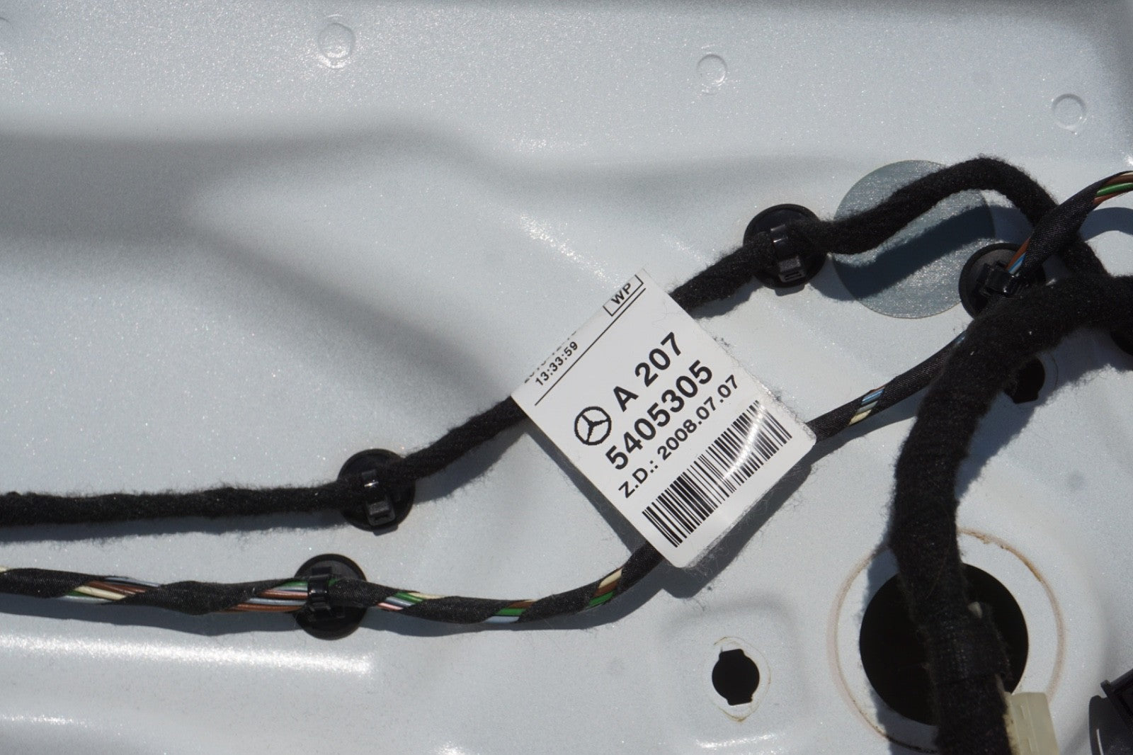 2011 - 2017 Mercedes W207 E350 E550 Coupe Convertible Left Side Door Shell OEM