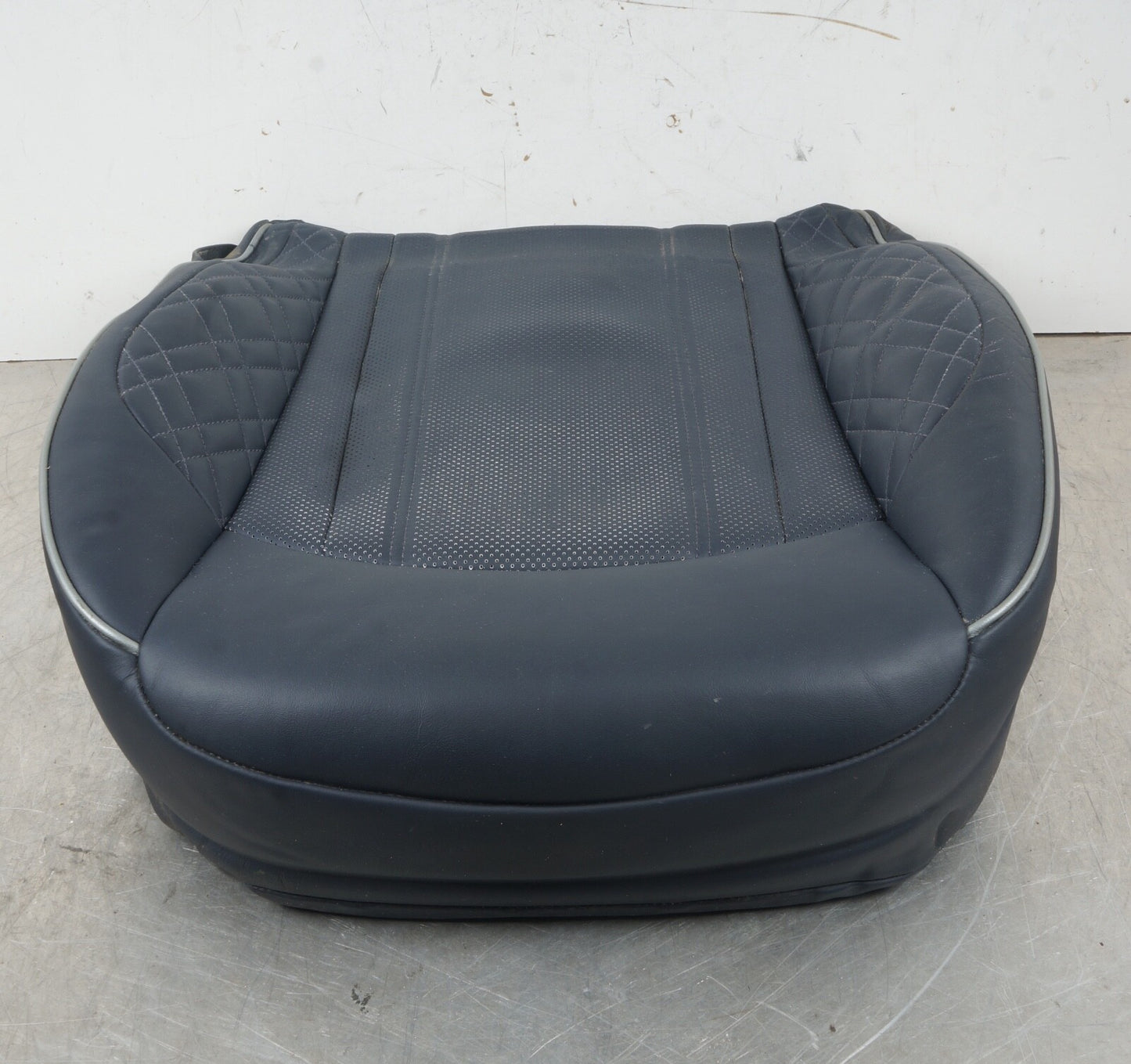 11-20 BENTLEY MULSANNE FRONT DRIVER SIDE SEAT LEATHER BUTTOM CUSHION BLUE