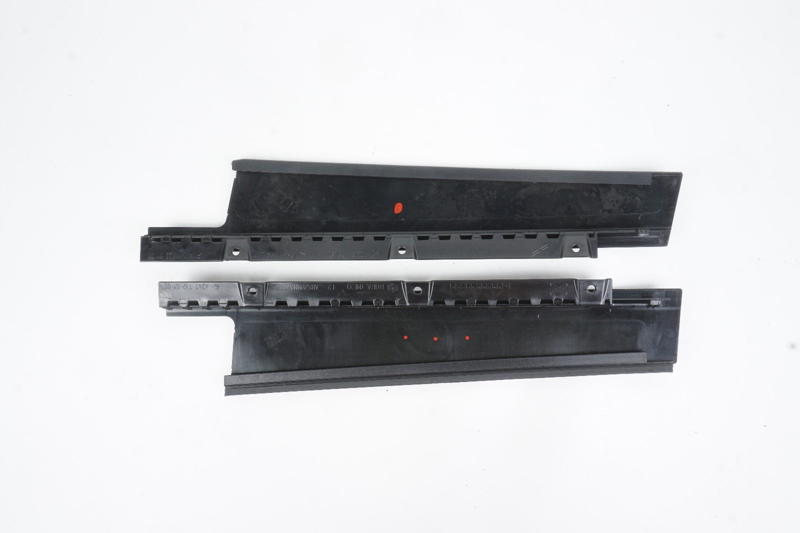 2020 - 2025 Mercedes GLB250 EQB300 Rear Left And Right Door Molding Trim