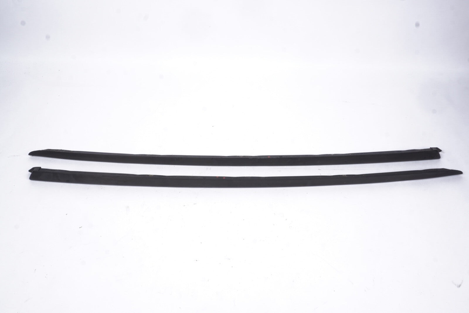 2011-2018 AUDI A8 QUATTRO - Left and Right Windshield SIDE TRIM / SEAL 4H0854328