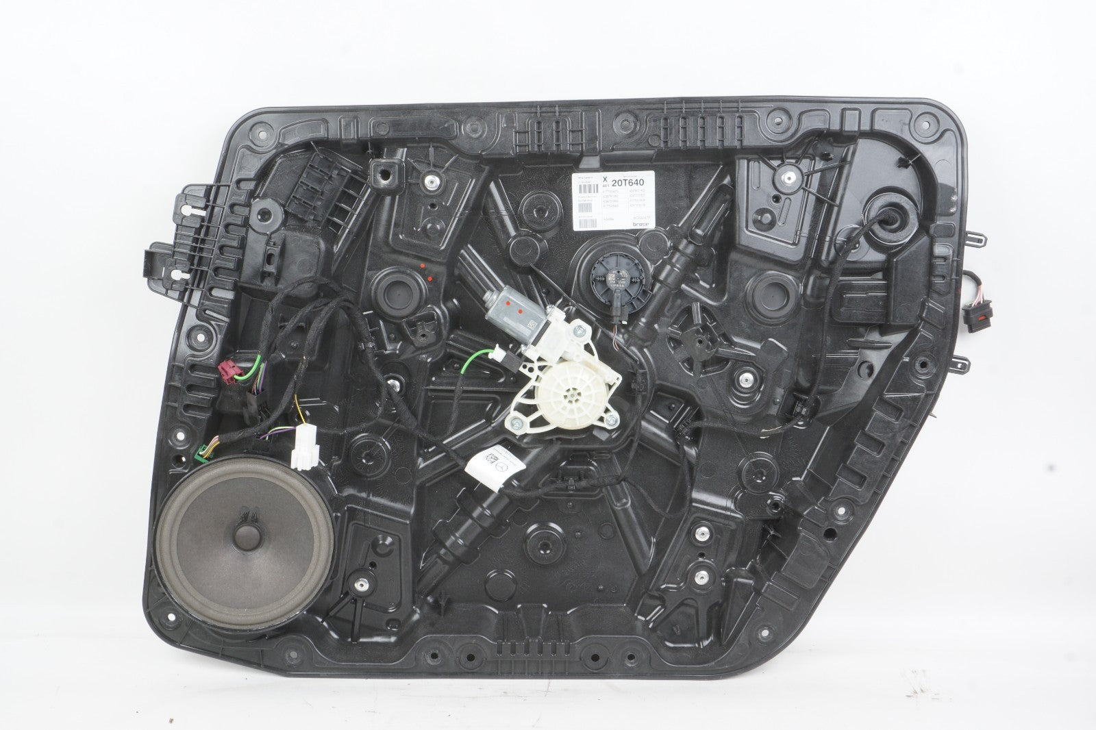 2022 - 2024 MERCEDES EQB350 FRONT RIGHT DOOR WINDOW REGULATOR CARRIER SPEAKER