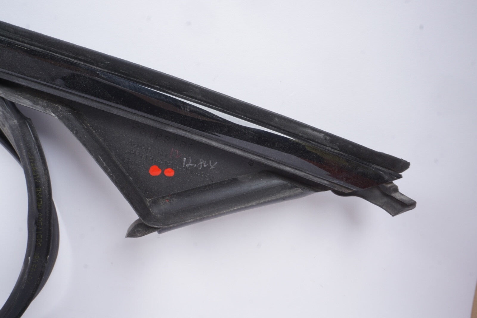 2021-2024 POLESTAR 2 FRONT RIGHT SIDE DOOR PANEL TRIM BEZEL MOLDING