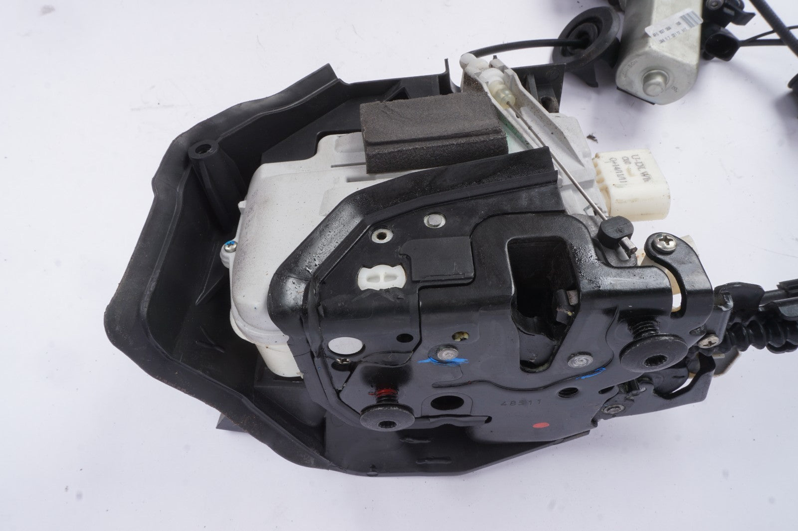 2011 - 2018 AUDI A8 QUATTRO FRONT LEFT DOOR LATCH LOCK ACTUATOR OEM