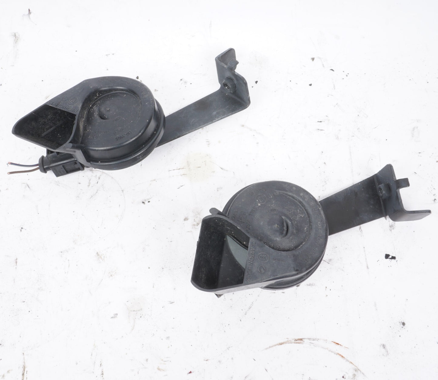 2012 - 2017 Audi A7 Horn Signal High & Low OEM