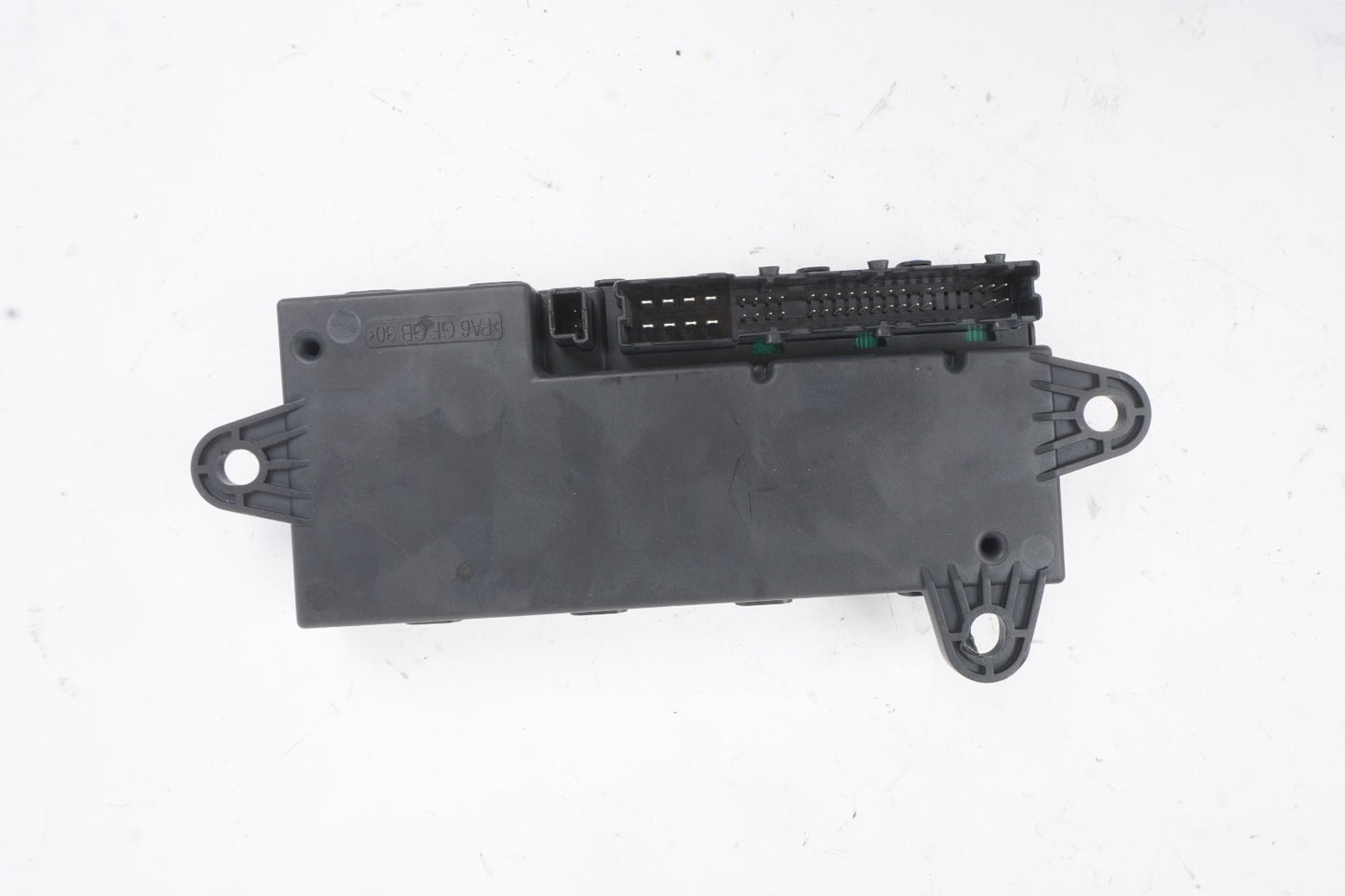 12-16 Mercedes X166 GL450 ML550 Air Suspension Control Module A1669003507  OEM