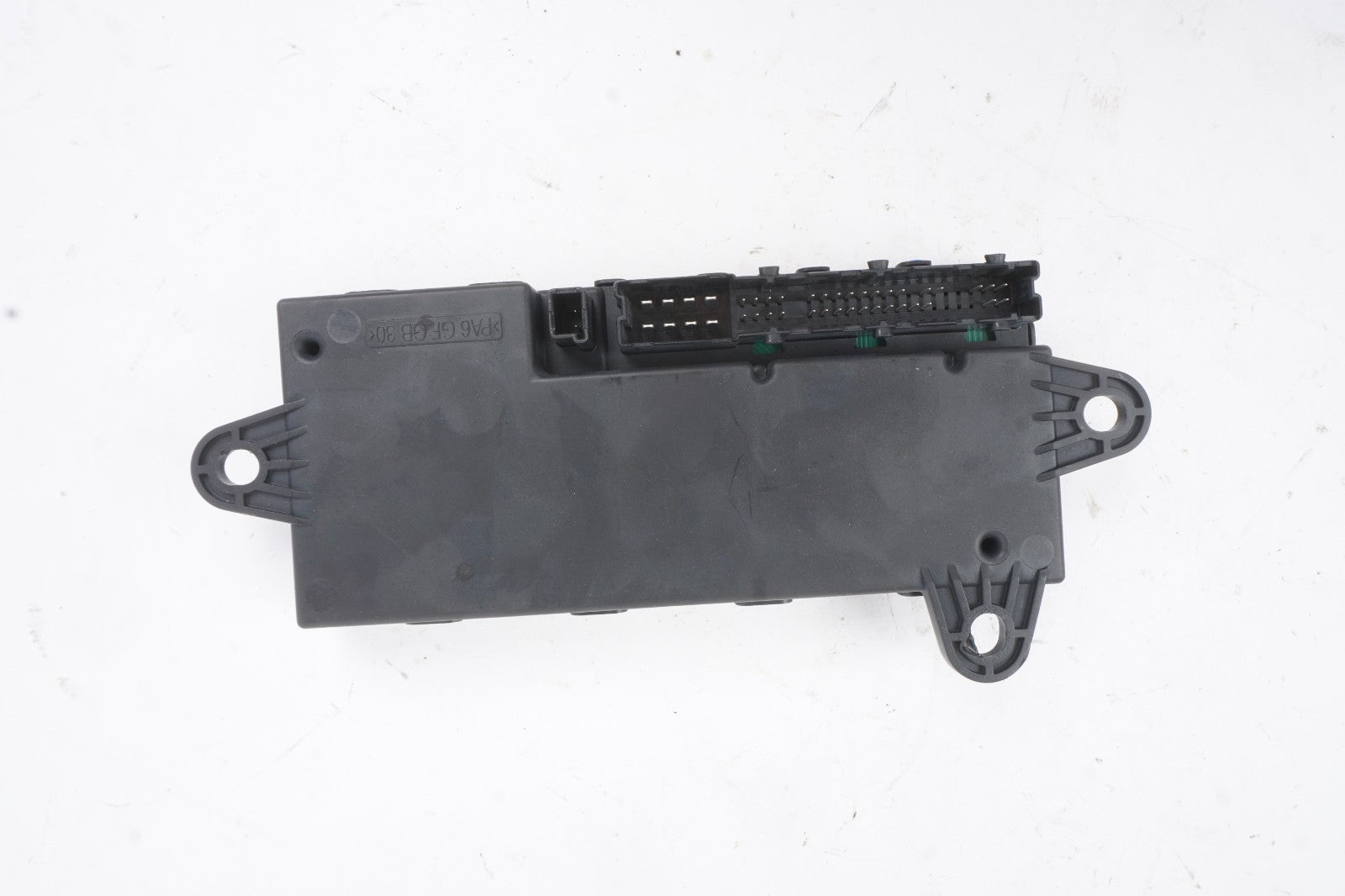 12-16 Mercedes X166 GL450 ML550 Air Suspension Control Module A1669003507  OEM