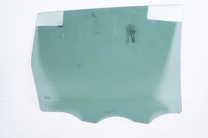 2011-2018 PORSCHE CAYENNE - REAR LEFT DOOR Window Glass 95854261106