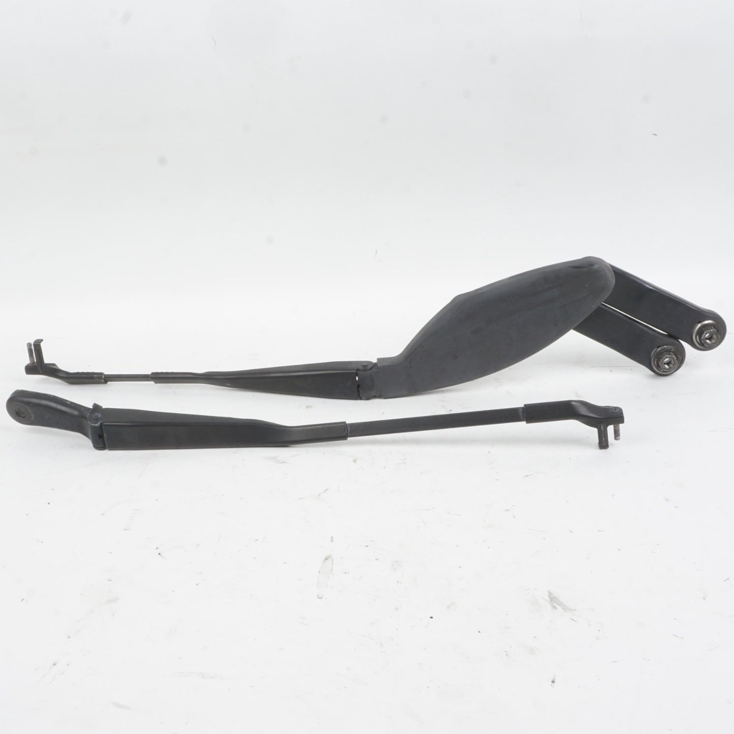 03-06 MERCEDES R230 SL500 FRONT RIGHT / LEFT WINDSHIELD WIPER ARM SET PAIR OEM