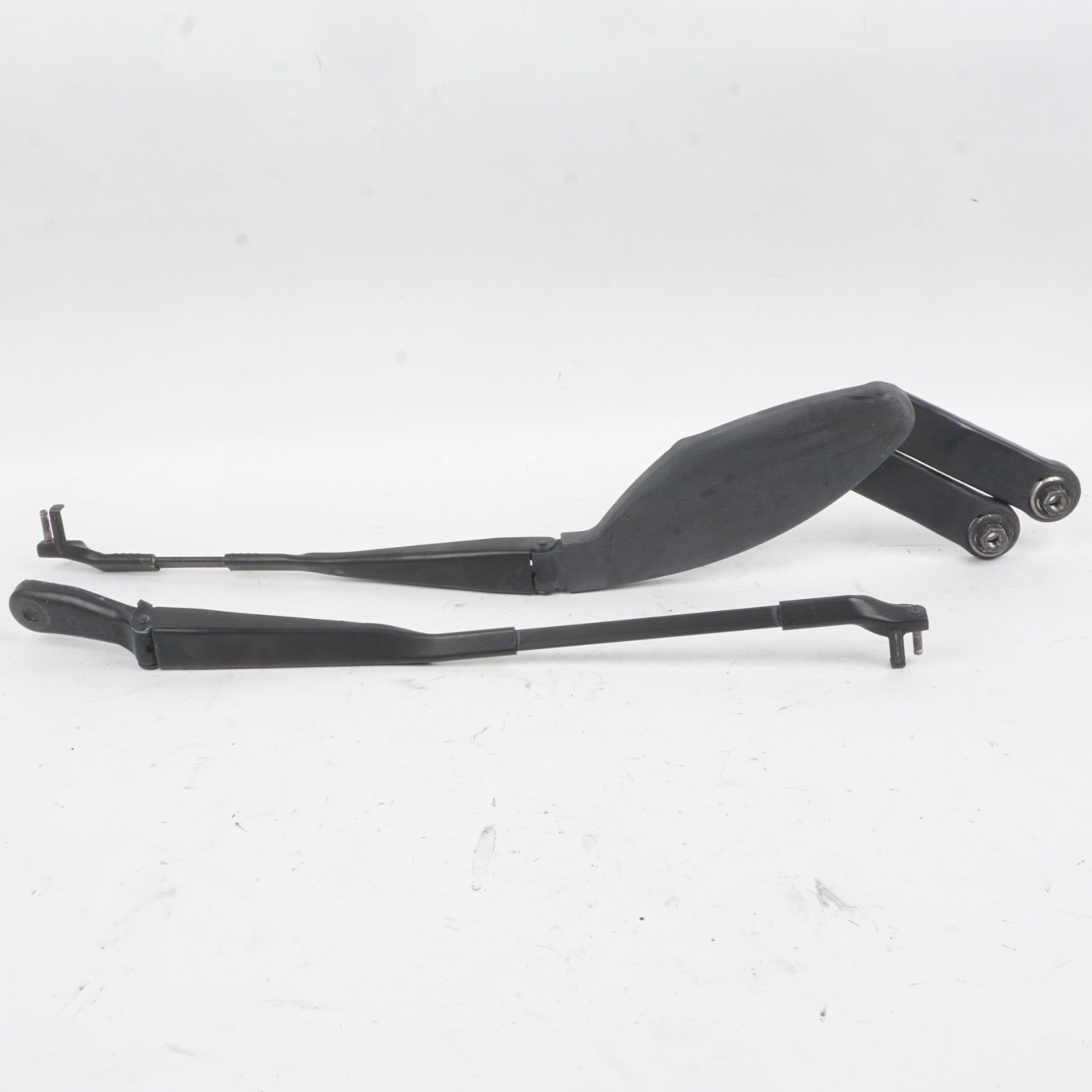03-06 MERCEDES R230 SL500 FRONT RIGHT / LEFT WINDSHIELD WIPER ARM SET PAIR OEM