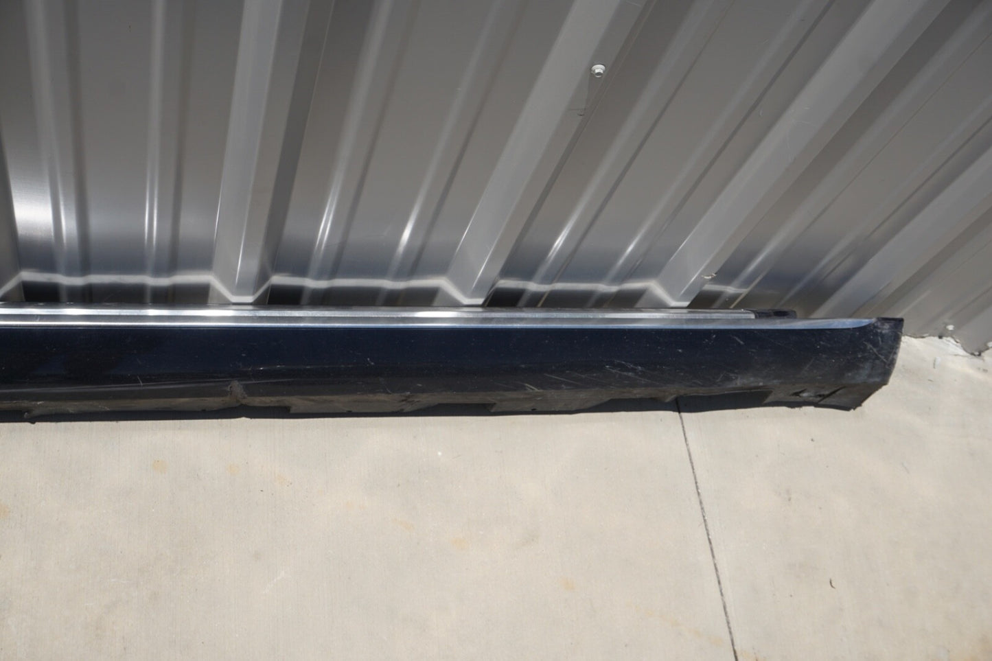 2011 - 2018 AUDI A8L RIGHT PASSENGER SIDE SKIRT ROCKER PANEL MOLDING OEM