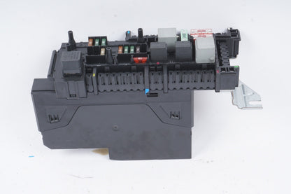 12-16 Mercedes W207 E350 E500 E63 AMG Rear SAM Fuse Relay Junction Box Assembly