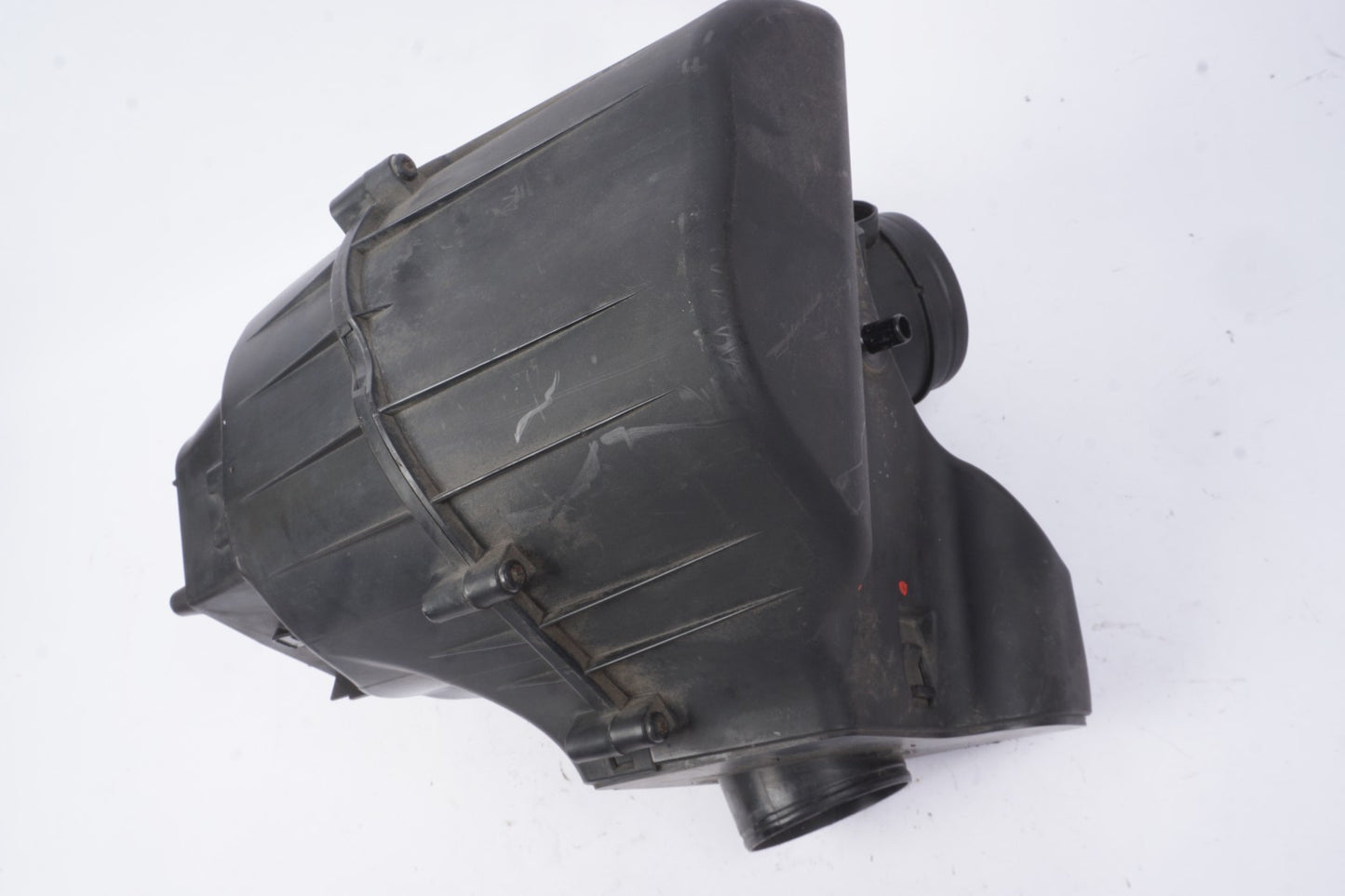2011 2012 Audi A8 D4 4.2L Right Engine Air Filter Box Cleaner 4H0133039B OEM