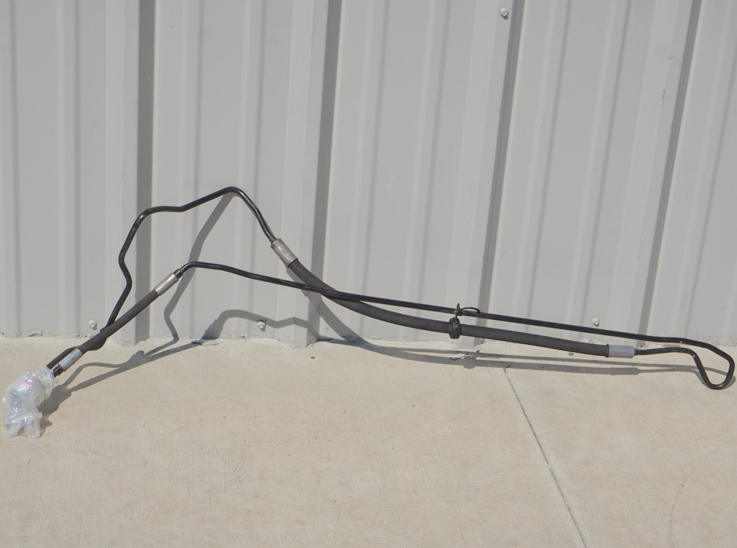 03-06 Mercedes R230 SL500 ABC Front Left Hydraulic Suspension Line Hose OEM