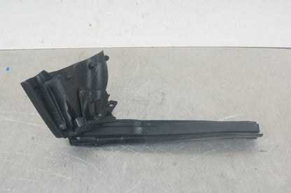 MERCEDES R231 SL-CLASS DRIVER/LEFT QUARTER VENT GLASS WINDOW WEATHER SEAL