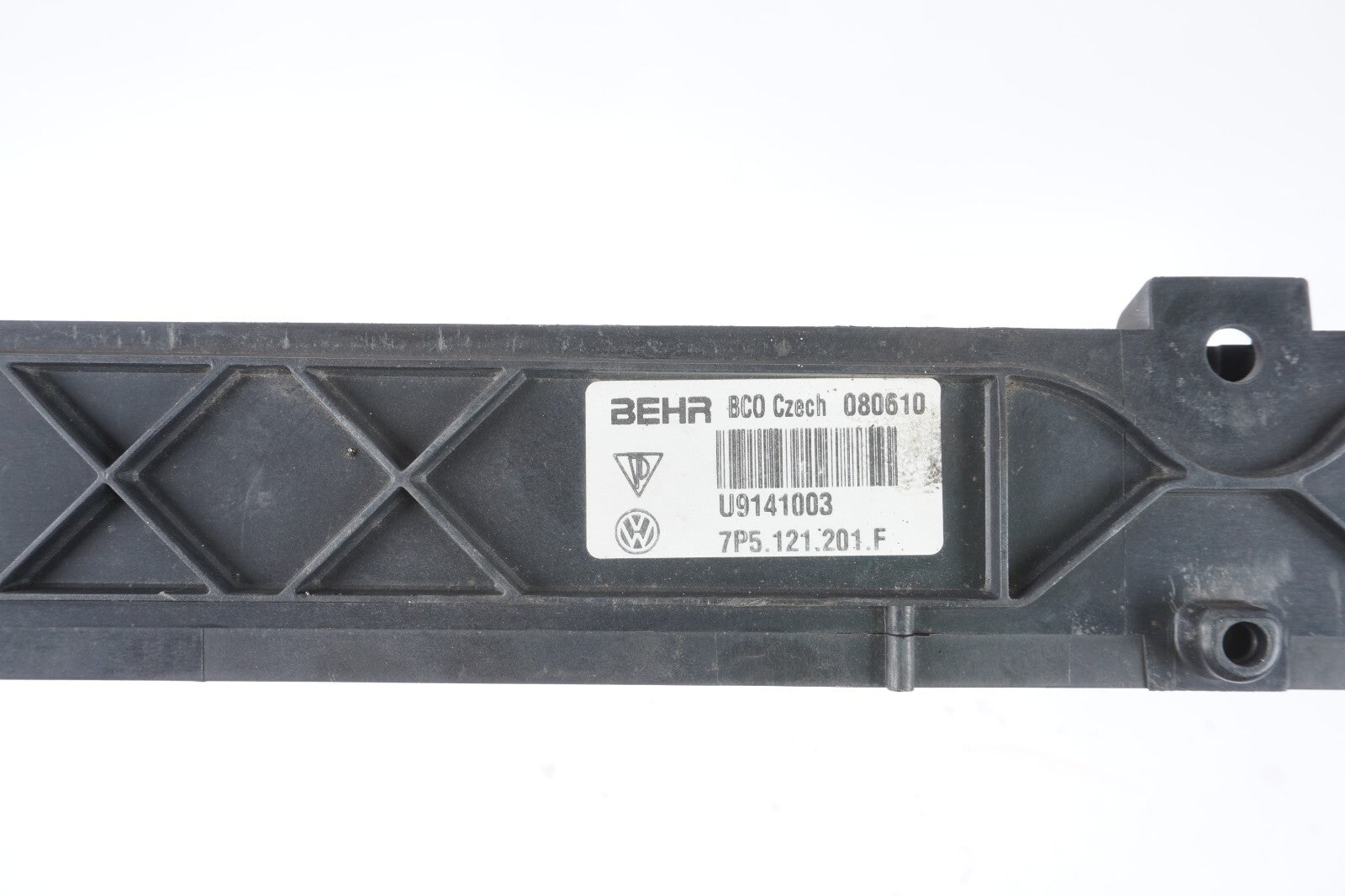 11-18 Porsche Cayenne 958 4.8l Radiator Support 7P5121201F  OEM