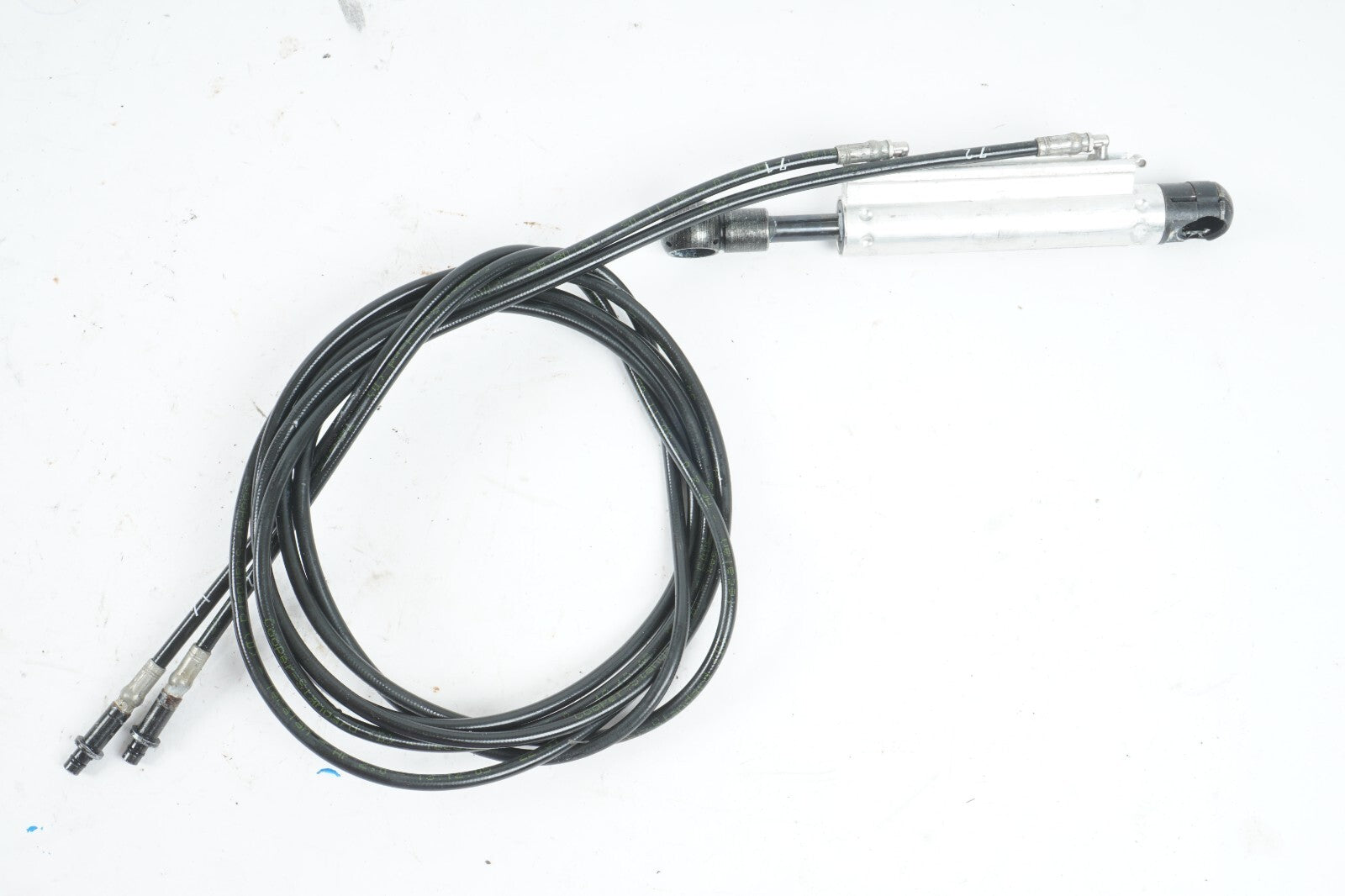 2006-2013 VOLVO C70 Roof Hydraulic Shock Line Left Driver Side 71 72 OEM