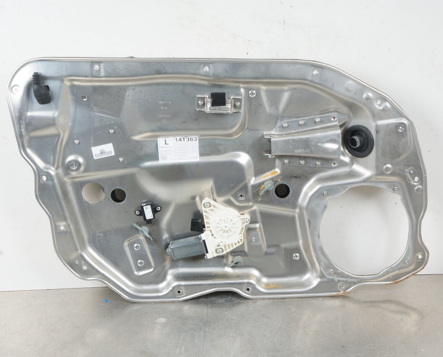 07 08 09 MERCEDES-BENZ S550 W221 FRONT LEFT DOOR WINDOW REGULATOR W/ MOTOR   OEM