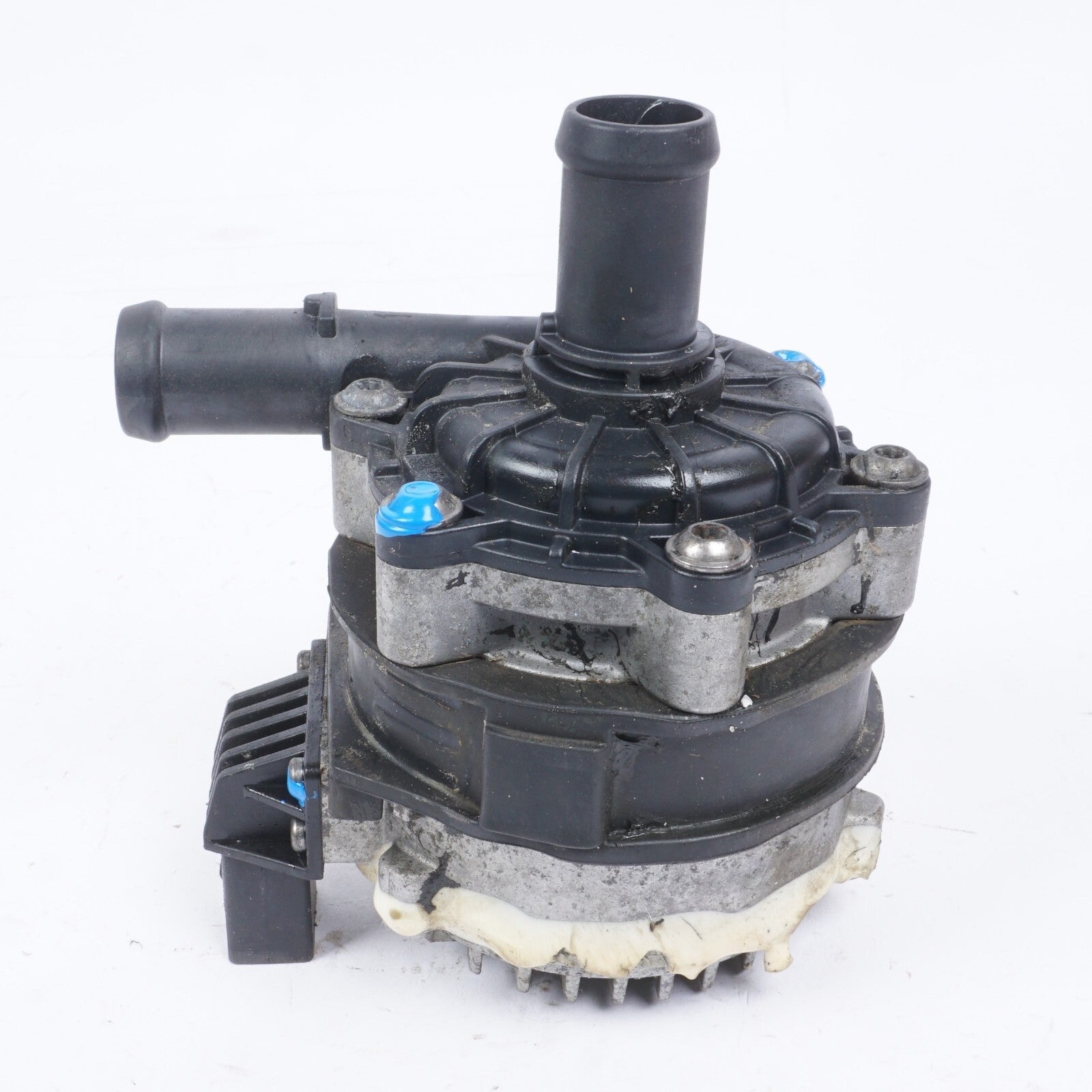 2021-2023 Polestar 2 Auxiliary Water Pump 32339380 OEM