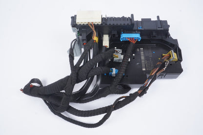10-11 Mercedes W207 E550 E350 Rear Fuse Relay Box SAM Assembly 2129004401 OEM