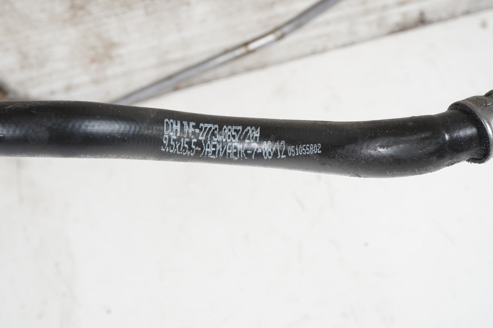 12-17 MERCEDES-BENZ C350 E350 CLS400 RIGHT TRANSMISSION OIL COOLER LINE OEM