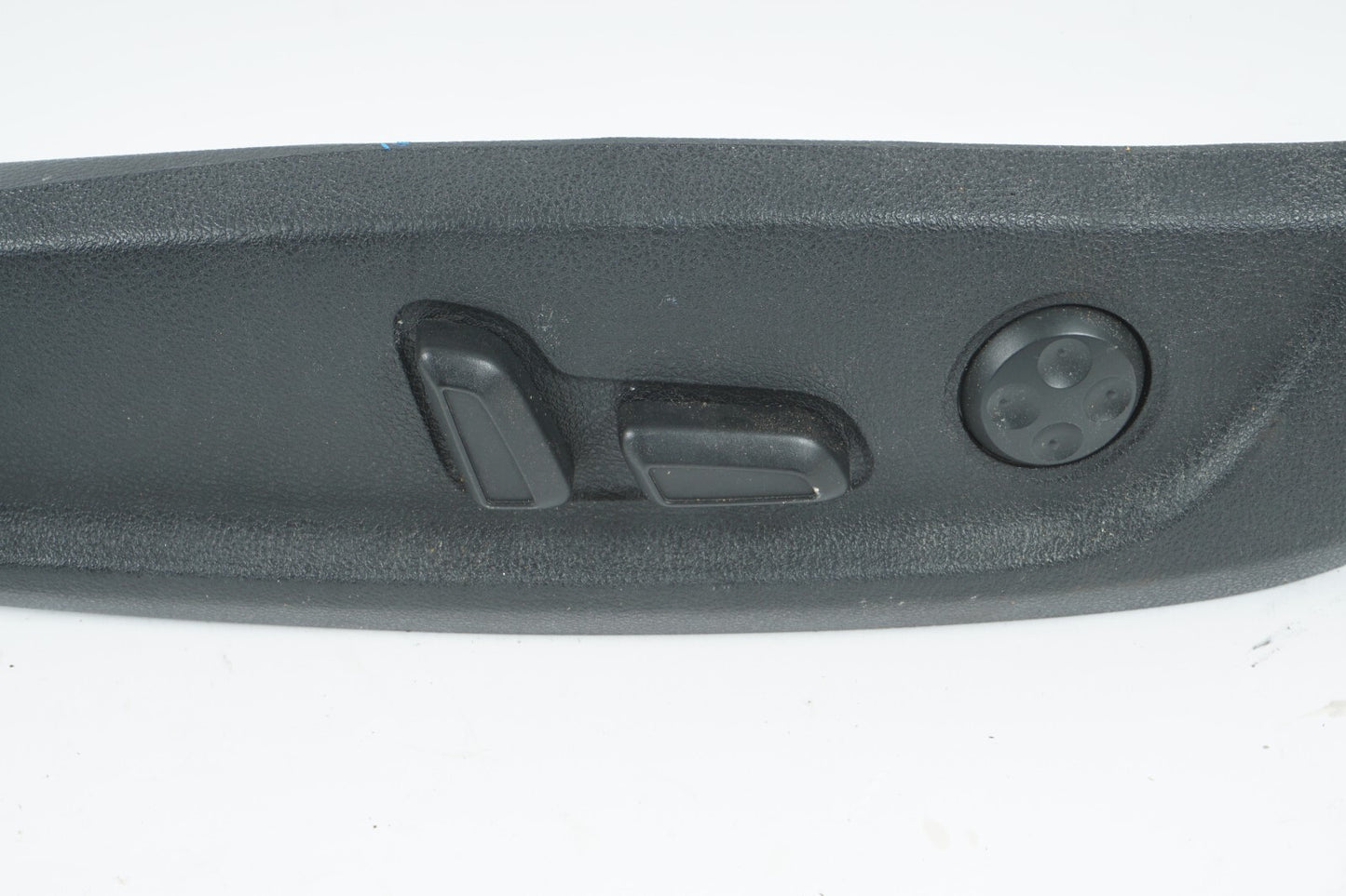 2012 - 2017 AUDI A7 FRONT RIGHT PASSENGER SEAT COVER TRIM W/ CONTROL SWITCH OEM