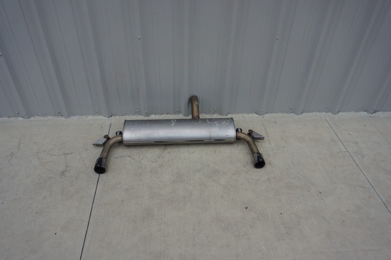 2011 - 2016 Mini Cooper Countryman S Exhaust Muffler 9807030 OEM