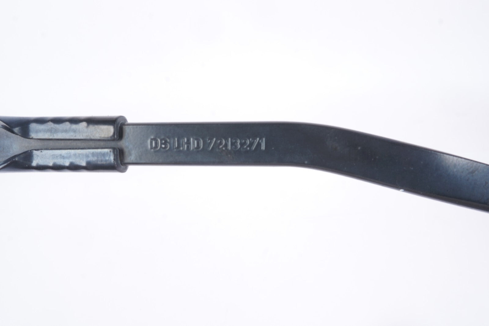 2011 - 2017 Bmw X3 Front Right And Left Windshield Wiper Arm OEM