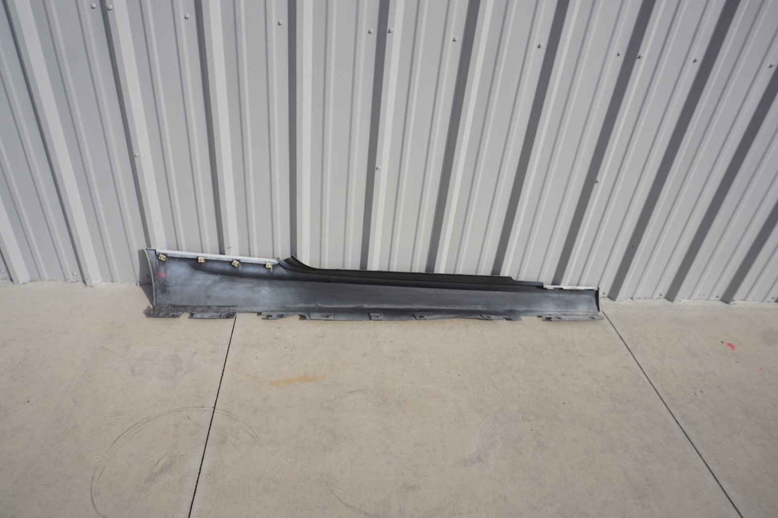 07 - 13 BMW 328i 335i Convertible Coupe Left Rocker Panel Skirt Molding OEM
