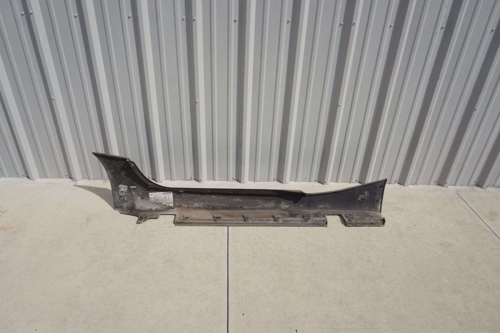03-08 BMW Z4 E85 OEM LEFT Driver Side Skirt Rocker Panel Molding SILVER