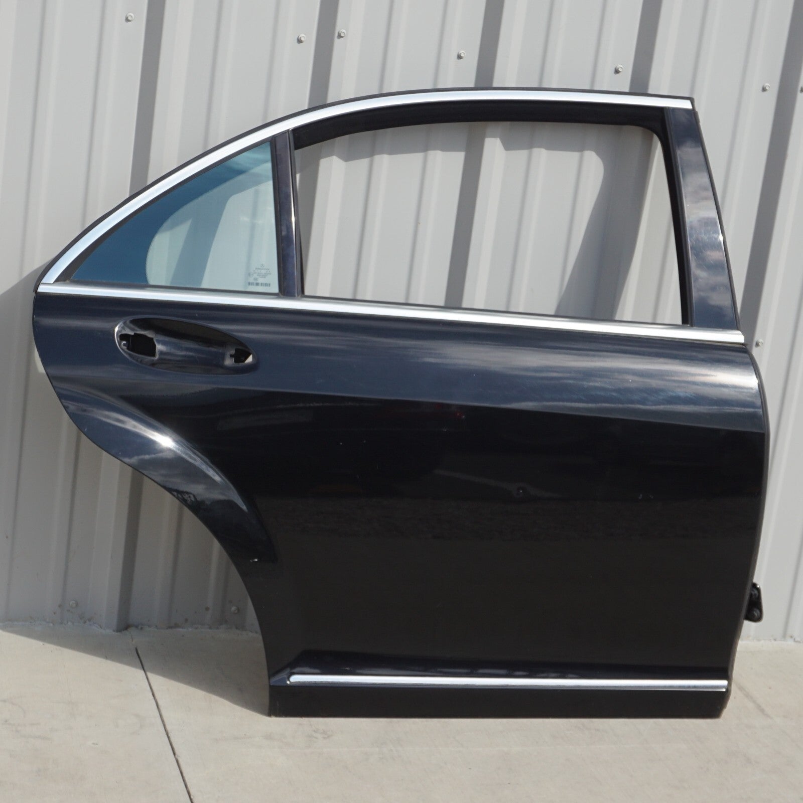 07-13 Mercedes W221 S450 S550 S600 Rear Door Shell Right Passenger Side OEM
