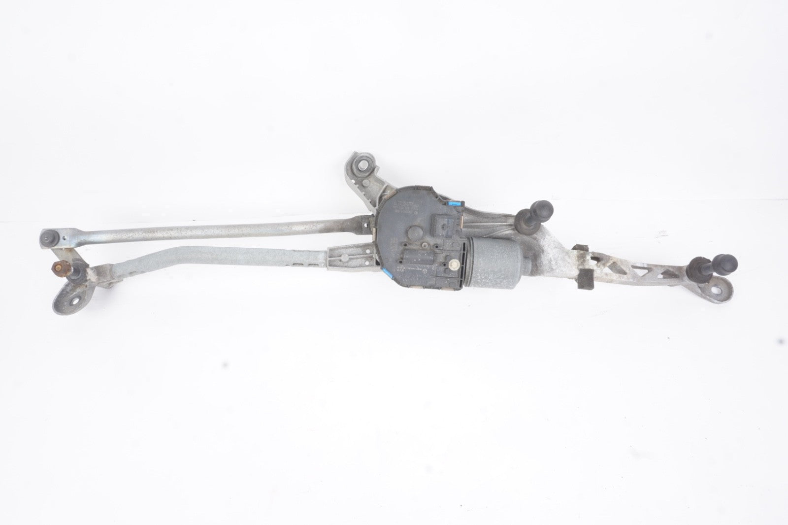2011 - 2014 Mercedes E350 Convertible Front Windshield Wiper Motor Linkage OEM