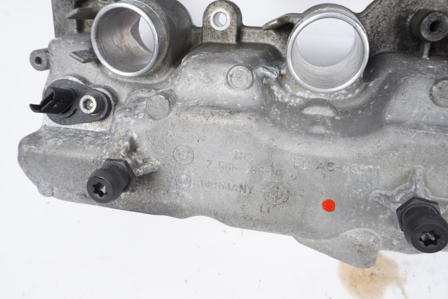 2010-2012 BMW 750 650 550 - LEFT Engine Valve / Cylinder HEAD Cover 7566286