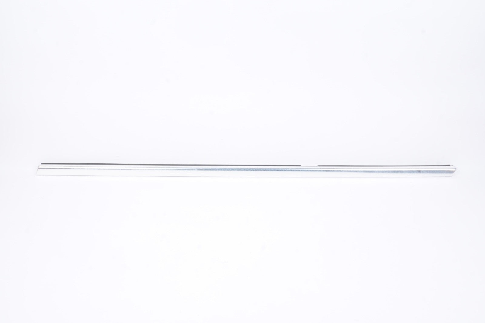 13-16 BMW 650I 640I F06GRAN COUPE  REAR LEFT DOOR CHROME MOLDING