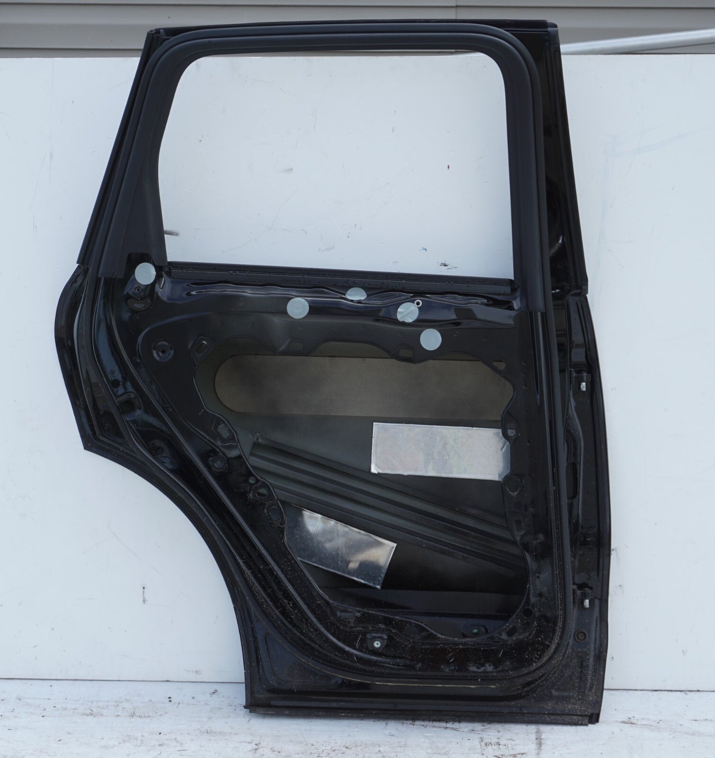 11-18 Porsche Cayenne 958 Rear Left Driver Side Door Shell OEM