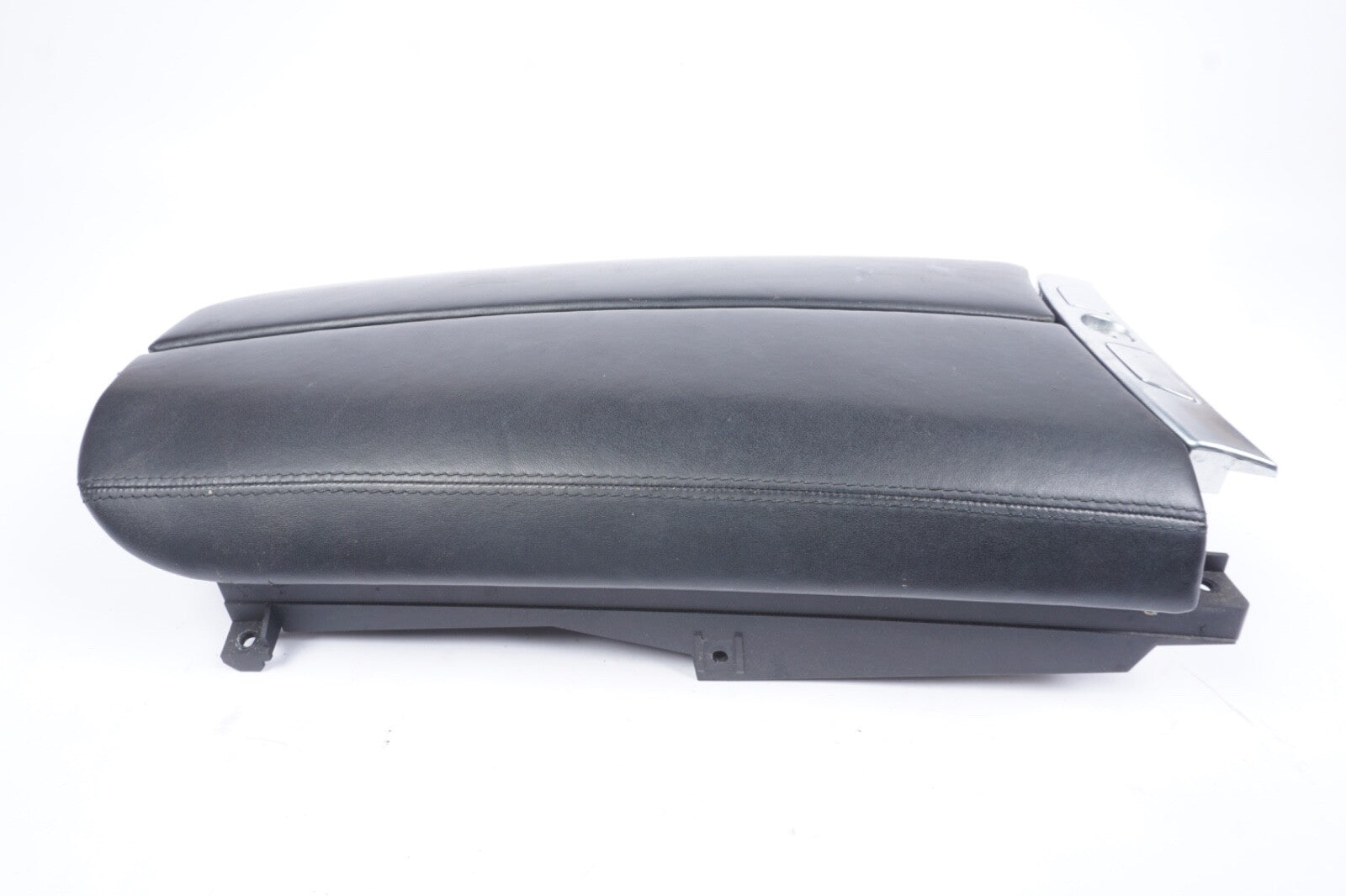09-15 BMW 740i 750i 760i B7 (F01) CENTER CONSOLE ARM REST COMPARTMENT (Black)
